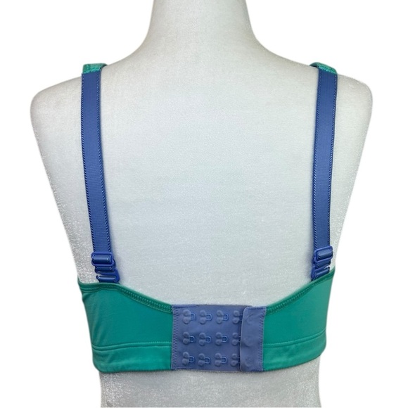 Lululemon - Women's 'Ta Ta Tamer' Sports Bra, Two-Tone - Green/Blue, Size 34D - Picture 5 of 16
